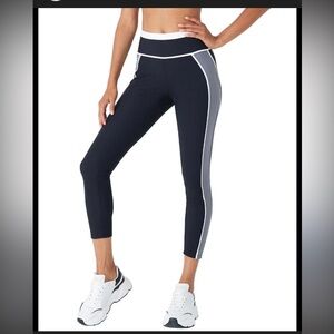 GIGI C Jocelyn Leggings Small Black Gray White Piped Athleisure EUC